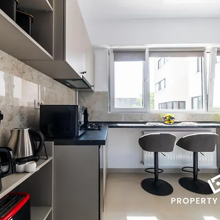 Spacious 104 B3 * Bükreş