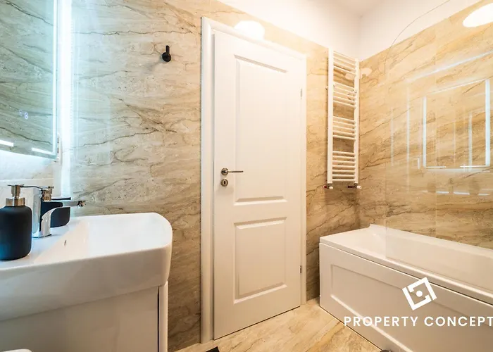 Spacious 104 B3 * Bucharest