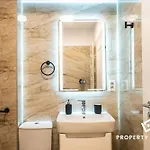 Spacious 104 B3 شقة بوخارست